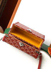 Load image into Gallery viewer, CASSETTE TRUNK (RED)