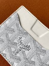 Load image into Gallery viewer, VENUS CARD HOLDER (WHITE)