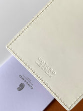 Load image into Gallery viewer, VENUS CARD HOLDER (WHITE)