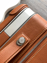 Load image into Gallery viewer, CABIN SUITCASE 24L (CARAMEL ABSTRACT)