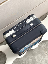 Load image into Gallery viewer, CABIN SUITCASE 24L (BLACK CACTUS)