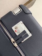 Load image into Gallery viewer, CABIN SUITCASE 24L (BLACK CACTUS)