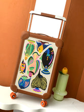 Load image into Gallery viewer, CABIN SUITCASE 24L (CARAMEL AQUARIUM)
