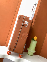 Load image into Gallery viewer, CABIN SUITCASE 24L (CARAMEL AQUARIUM)