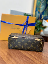 Load image into Gallery viewer, LOUIS TRIO PACKING CUBE MONOGRAM (BROWN)