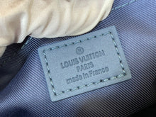 Load image into Gallery viewer, LOUIS CITY KEEPALL 27 (NAVY BLUE)