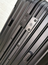 Load image into Gallery viewer, ORIGINAL CABIN 36L (BLACK)