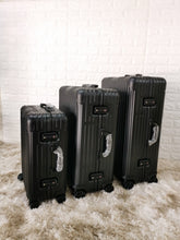 Load image into Gallery viewer, ORIGINAL CABIN 36L (BLACK)