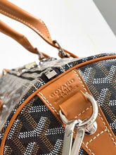 Load image into Gallery viewer, BOSTON 50 BAG (BLACK TAN)