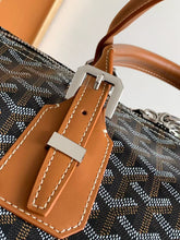 Load image into Gallery viewer, BOSTON 50 BAG (BLACK TAN)