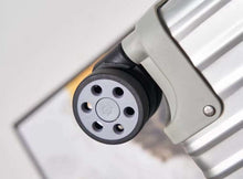 Load image into Gallery viewer, CLASSIC CABIN 36L SILVER (GREY HANDLE)