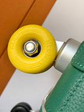 Load image into Gallery viewer, CABIN SUITCASE 24L (FOREST GREEN)