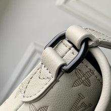 Load image into Gallery viewer, LOUIS MONOGRAM PULSE (SHADOW)