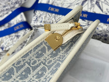 Load image into Gallery viewer, CHRISTIAN MONTAIGNE DEA POUCH (LIGHT BLUE)