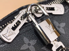 Load image into Gallery viewer, LOUIS KEEPALL BANDOULIERE 50 MONOGRAM TAIGA (BLACK)