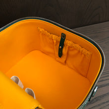 Load image into Gallery viewer, MUSE VANITY CASE (GREEN)