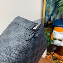 Load image into Gallery viewer, LOUIS TRIO PACKING CUBE CHECKERED (BLACK)