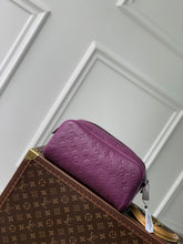 Load image into Gallery viewer, LOUIS DOPP KIT (PURPLE)