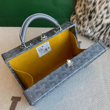 Load image into Gallery viewer, GRAND HOTÊL TRUNK (GREY)