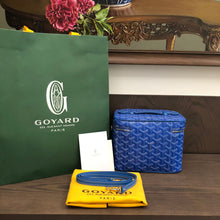 Load image into Gallery viewer, MUSE VANITY CASE (BLUE)