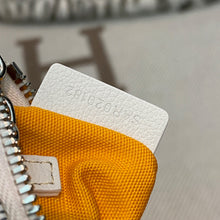 Load image into Gallery viewer, SENAT NANO KEY POUCH (WHITE)