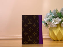 Load image into Gallery viewer, LOUIS MONOGRAM PASSPORT HOLDER LEATHER (PURPLE)