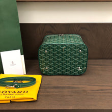 Load image into Gallery viewer, MUSE VANITY CASE (GREEN)