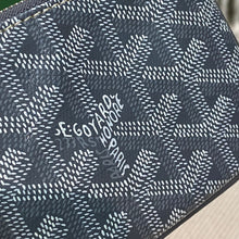 Load image into Gallery viewer, SENAT NANO KEY POUCH (GREY)