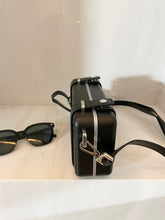 Load image into Gallery viewer, RIMOWA CROSS BODY BAG (BLACK)
