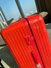 Load image into Gallery viewer, ESSENTIAL TRUNK PLUS 100L (GLOSS RADIANT RED)