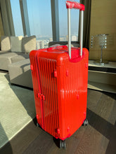 Load image into Gallery viewer, ESSENTIAL TRUNK PLUS 100L (GLOSS RADIANT RED)