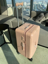 Load image into Gallery viewer, ESSENTIAL TRUNK PLUS 100L (GLOSS SALMON PINK)