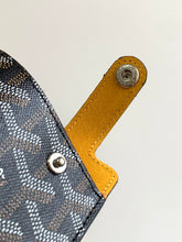 Load image into Gallery viewer, MONTMARTRE GM PHONE POUCH (BLACK)