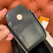 Load image into Gallery viewer, LOUIS DOPP KIT (MONOGRAM BLACK)