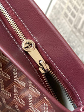 Load image into Gallery viewer, CONTI POUCH (BURGUNDY)