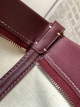 Load image into Gallery viewer, CONTI POUCH (BURGUNDY)