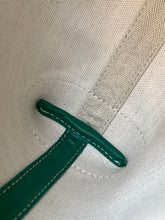 Load image into Gallery viewer, CONTI POUCH (GREEN)