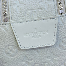 Load image into Gallery viewer, LOUIS DOPP KIT (WHITE)