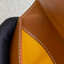 Load image into Gallery viewer, SAINT-MARC CARD HOLDER (BLACK TAN)