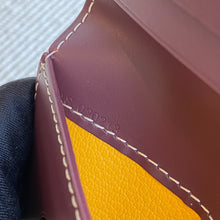 Load image into Gallery viewer, SAINT-MARC CARD HOLDER (BURGUNDY)