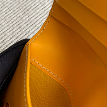 Load image into Gallery viewer, SAINT-MARC CARD HOLDER (YELLOW)