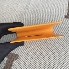 Load image into Gallery viewer, SAINT-MARC CARD HOLDER (YELLOW)