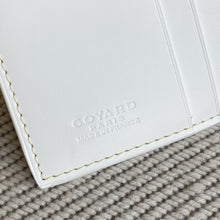 Load image into Gallery viewer, SAINT-MARC CARD HOLDER (WHITE)