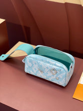 Load image into Gallery viewer, LOUIS DOPP KIT AQUA GARDEN (SKY BLUE)