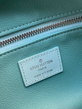 Load image into Gallery viewer, LOUIS DOPP KIT AQUA GARDEN (SKY BLUE)