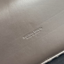 Load image into Gallery viewer, GETAWAY WEEKENDER (CHOCOLATE)