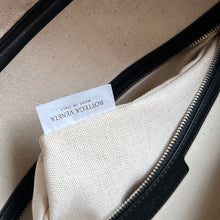 Load image into Gallery viewer, GETAWAY WEEKENDER (BLACK)