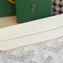 Load image into Gallery viewer, SAINT SUPLICE CARDHOLDER (WHITE)