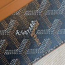 Load image into Gallery viewer, SAINT SUPLICE CARDHOLDER (BLACK TAN)