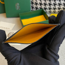 Load image into Gallery viewer, SAINT SUPLICE CARDHOLDER (BLACK)